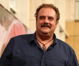 هومن برق نورد