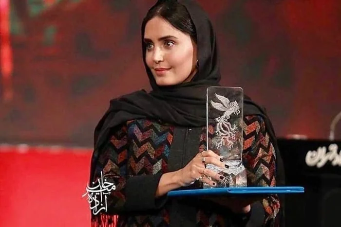 الناز شاکردوست