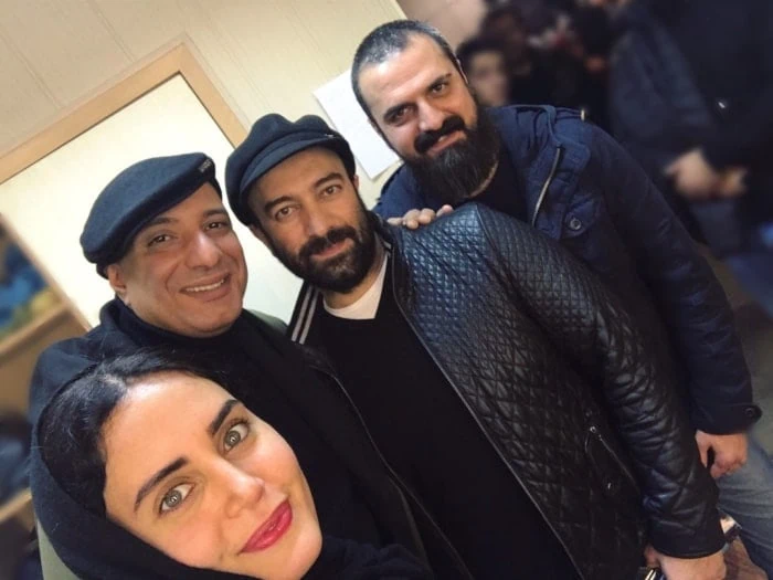 نمایش گم و گور