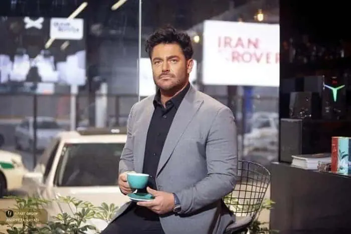 محمدرضا گلزار