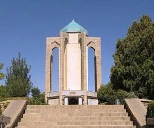 باباطاهر