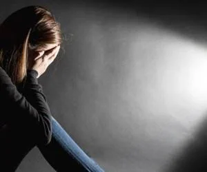 تقلید از «افسردگی مشاهیر»