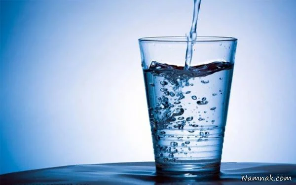 آب قلیایی چیست و چرا ژاپنی ها اینقدر مصرف می کنند؟ آب قلیایی