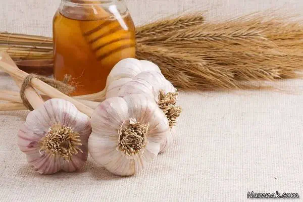 سیر و عسل 