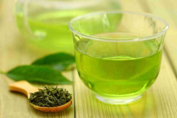 کاهش چربی شکمی با چای سبز