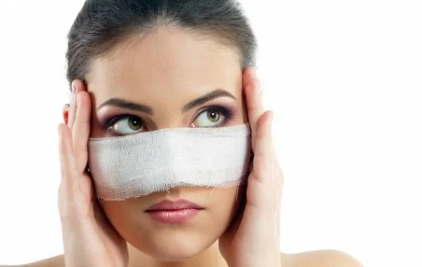 عوارض بعد از عمل جراحی زیبایی بینی 