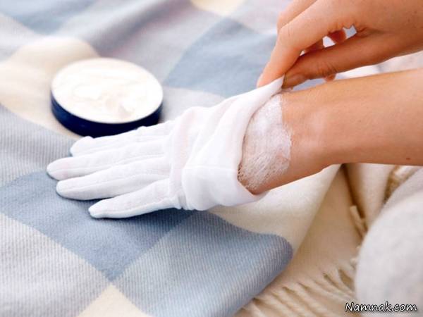 نرم شدن پوست دست
