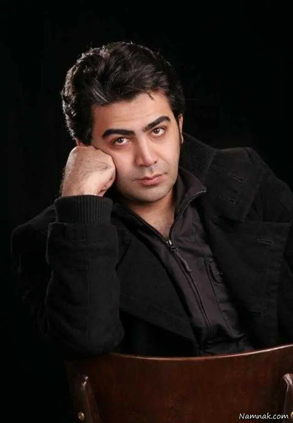 فرزاد حسنی