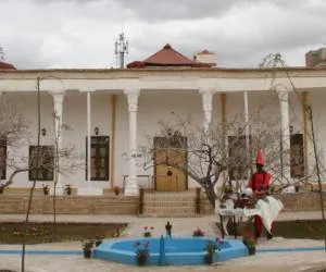 عمارت باغ امیر سمنان
