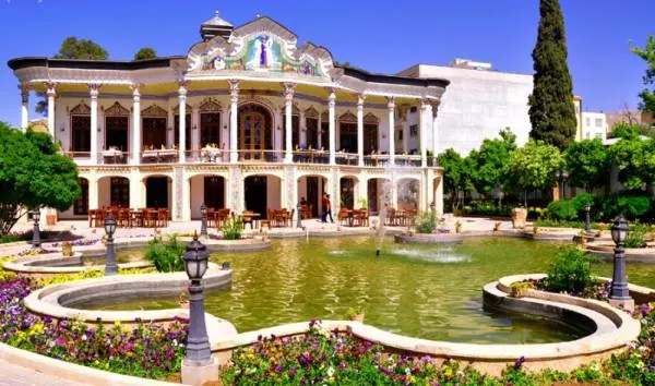 عمارت شاپوری