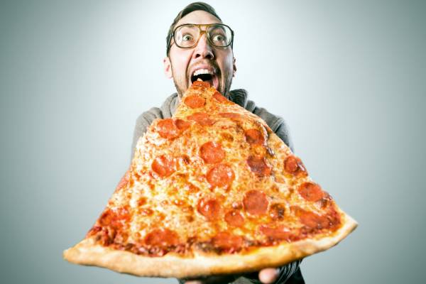 عشق به پیتزا