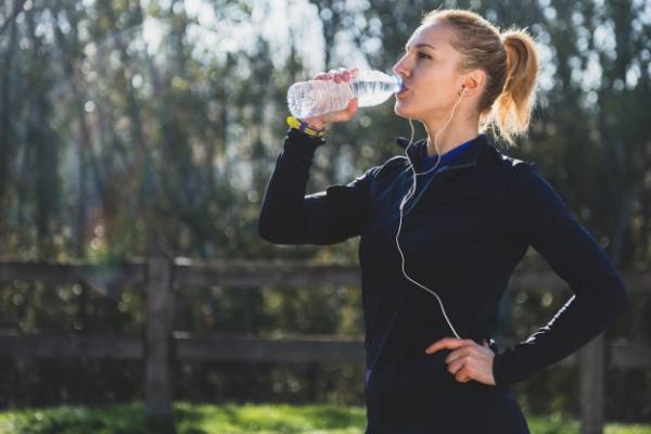 کمبود آب بدن با ورزش