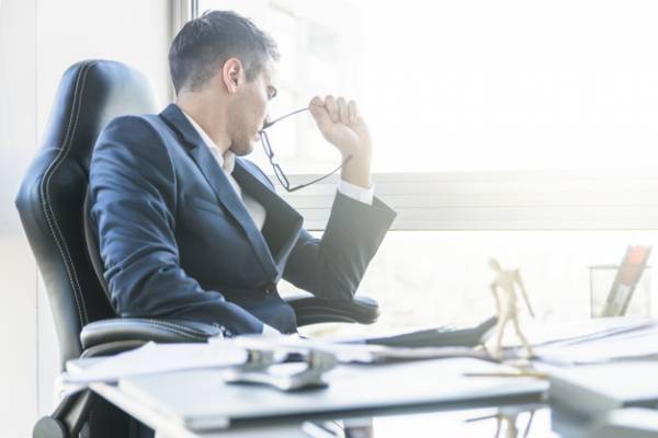 علت خستگی بهاری