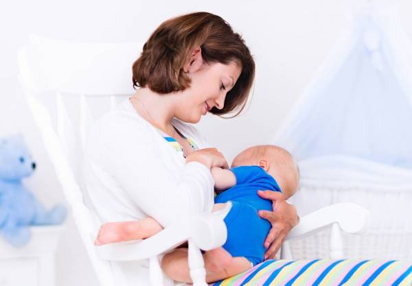 نکات روزه داری در دوران شیردهی روزه گرفتن در شیردهی