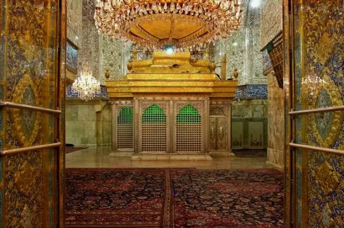 علت قبر شش گوشه امام حسین