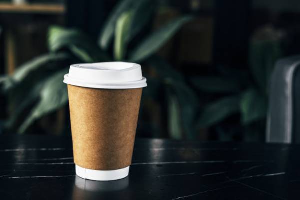 لیوان قهوه از وسایل قابل بازیافت
