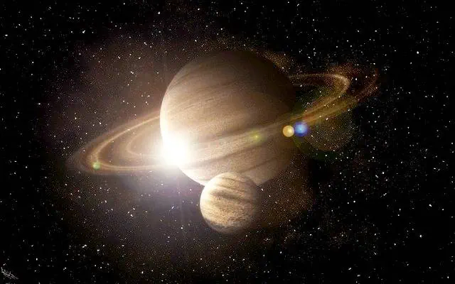 ساتورن Saturn