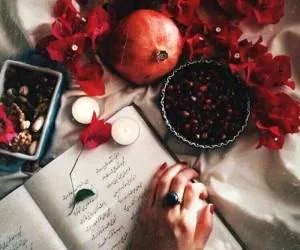 فال شب یلدا