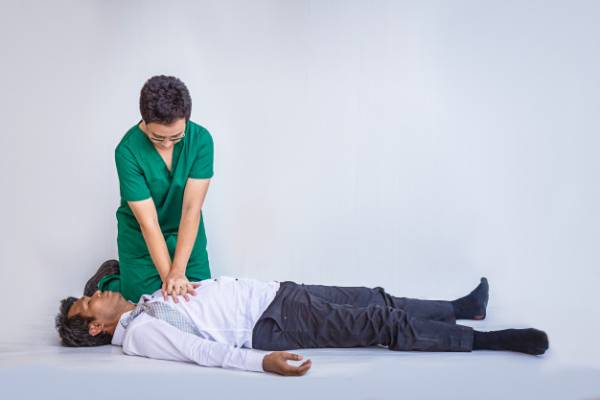 کمک اولیه غش 