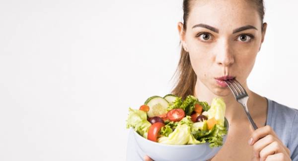 سالاد قبل یا بعد از غذا 