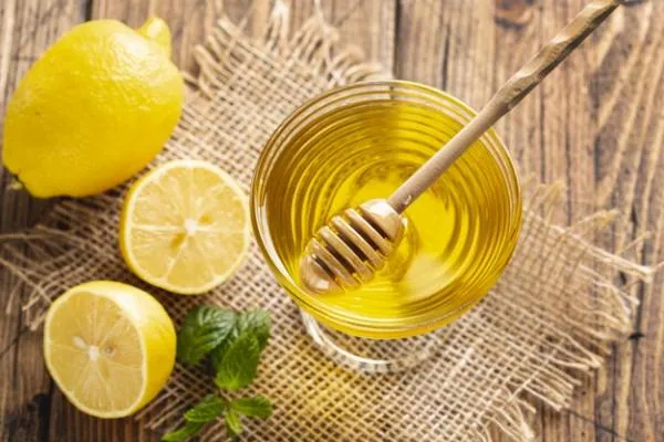 شیر خشک و عسل و لیمو