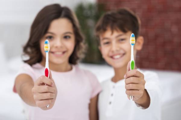 بهترین مسواک برای کودکان مسواک مناسب کودکان