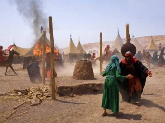 آتش زدن خیمه ها