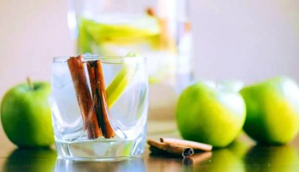 دتاکس واتر برای لاغری