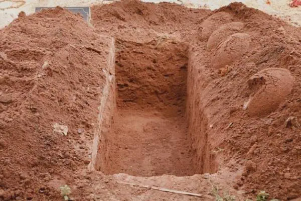 تربت امام حسین در قبر
