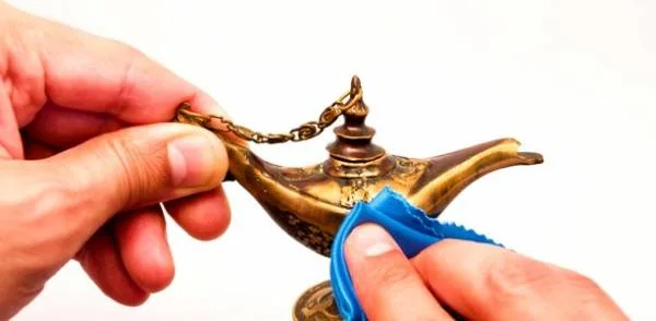 تمیزکردن سطوح برنجی