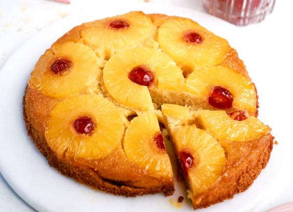 کیک آناناسی
