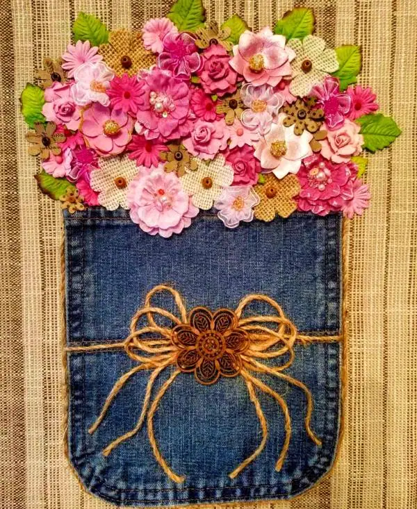دیوارکوب پارچه ای