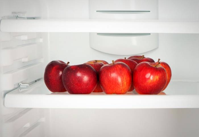 نگهداری سیب در یخچال