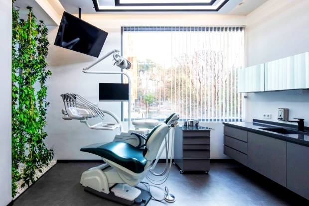 صندلی مخصوص دندانپزشکی