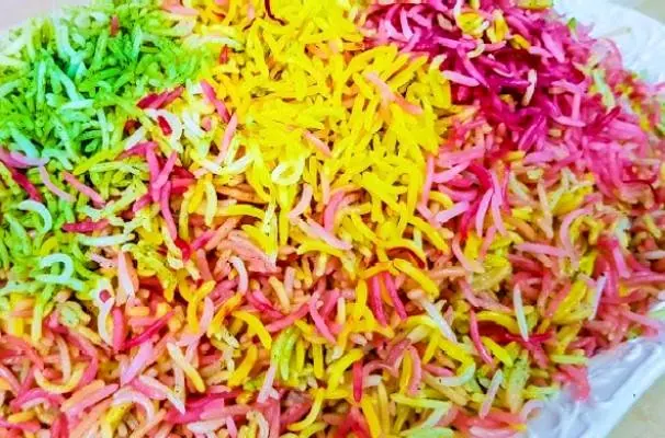 برنج رنگی رنگی