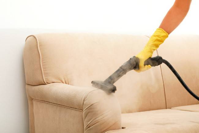 راهنمای تمیز کردن لوازم خانگی مخمل به شکل صحیح
