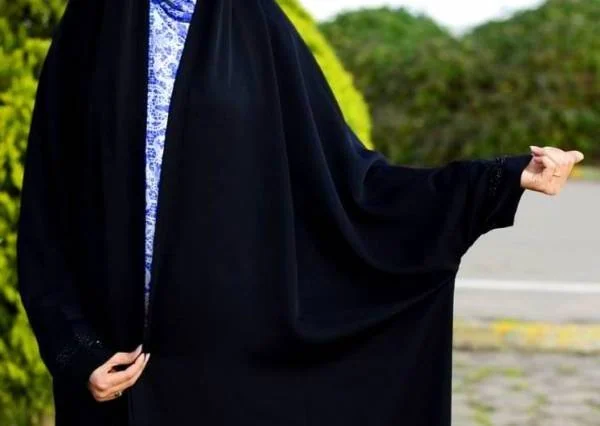 تیپ دانشجویی با چادر 