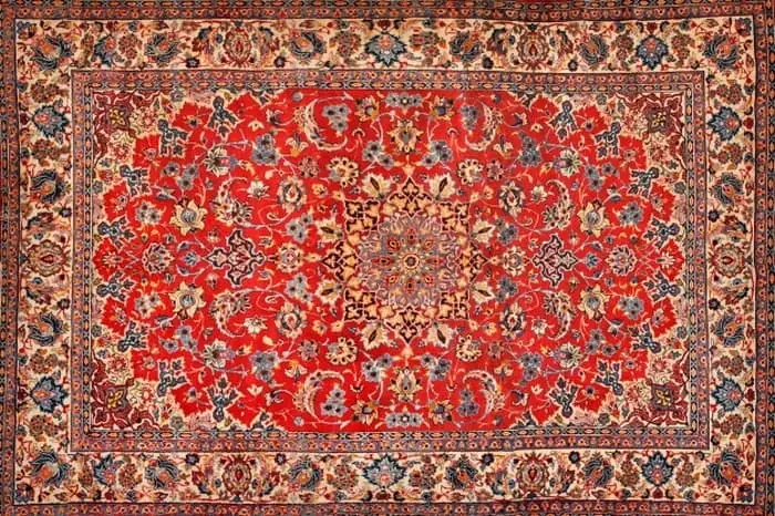 رنگ قرمز ایرانی
