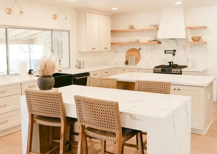 آشپزخانه با سنگ مرمر