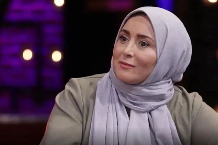ژاله صامتی در عصر جدید